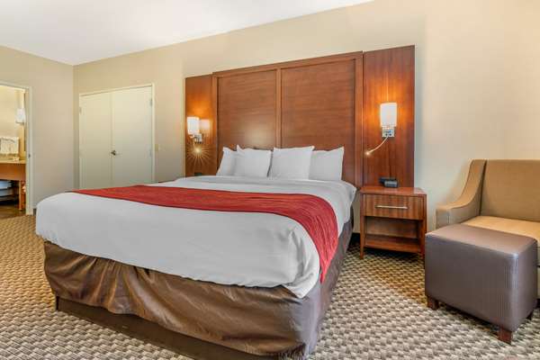 Suite - Comfort Inn & Suites Galt