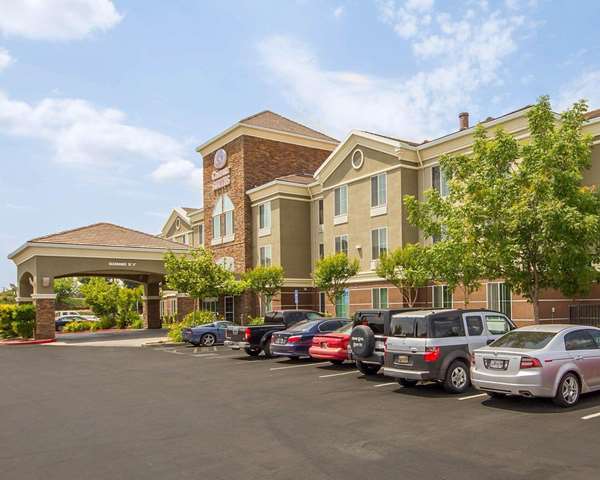 Exterior view - Comfort Suites Turlock - CA 99, Exit 214