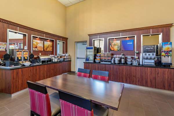 Amenities - Comfort Inn & Suites North Hollywood