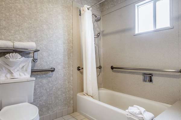  - Quality Inn Half Moon Bay