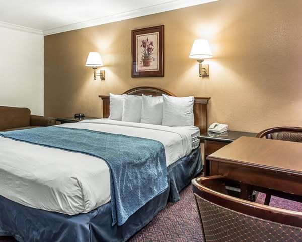  - Quality Inn Hemet