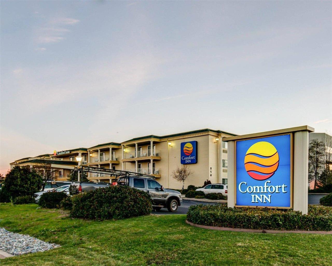 Comfort Inn-Redding