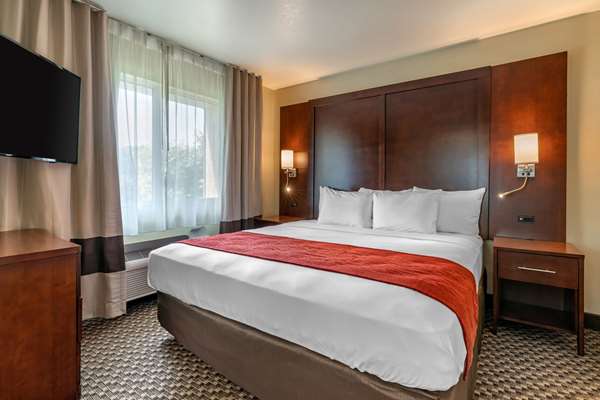 Suite - Comfort Inn Cordelia Fairfield - I-80, Exit 41
