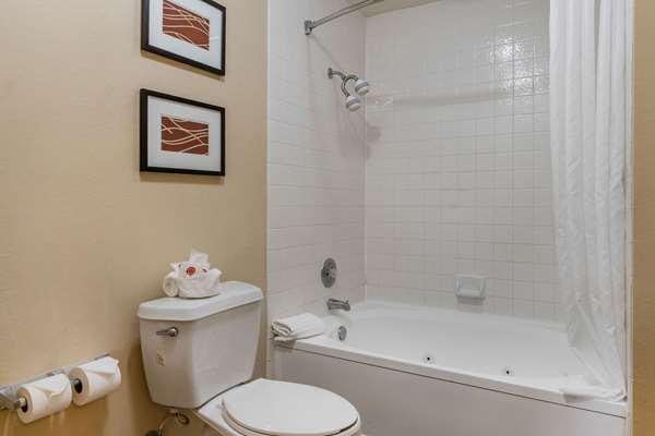 Suite - Comfort Inn Cordelia Fairfield - I-80, Exit 41