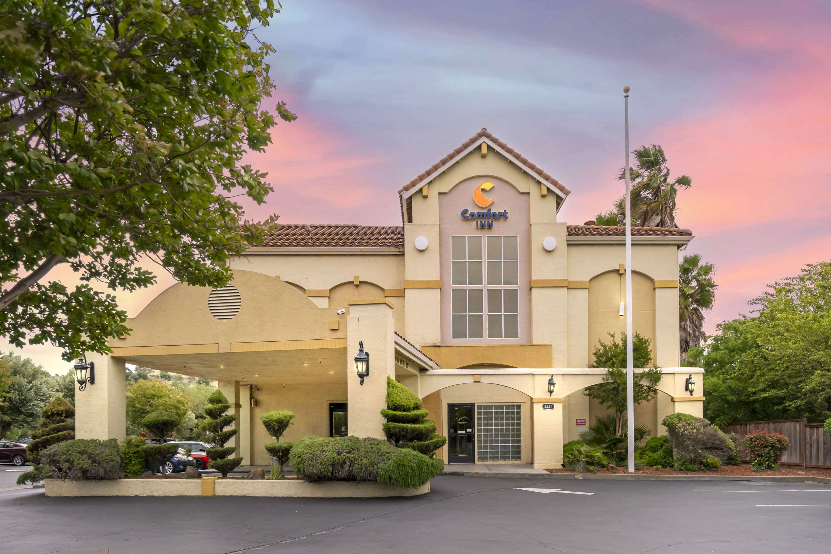 Twilight | Comfort Inn Cordelia