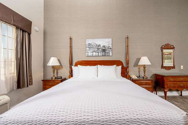 Suite - Clarion Hotel Silicon Valley San Jose