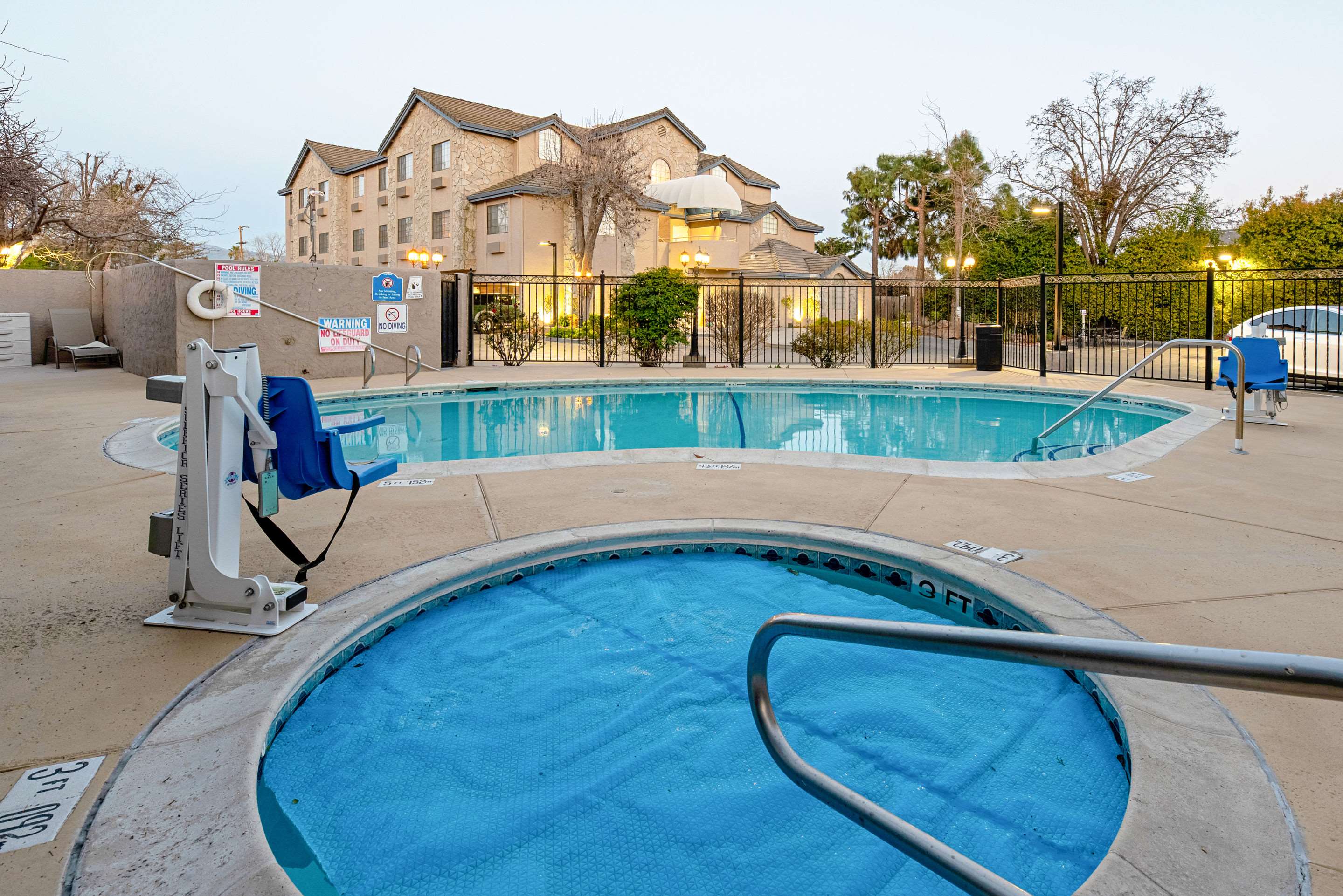 Outdoor pool with hot tub