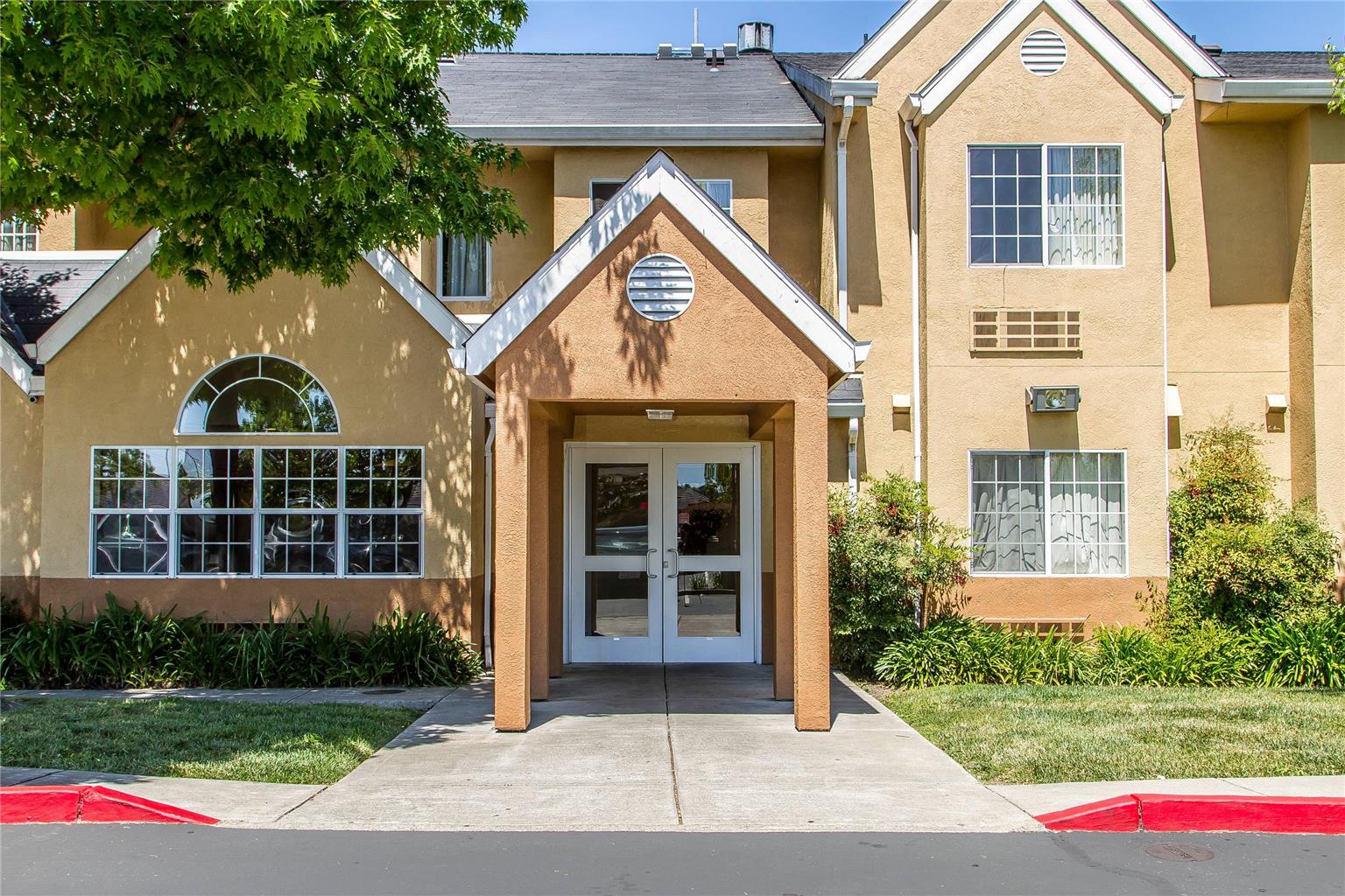 Quality Inn and Suites Santa Rosa South