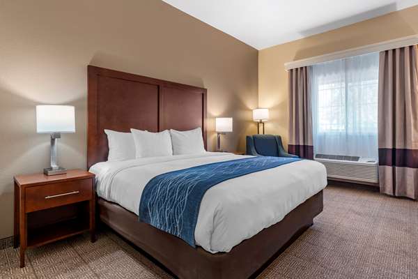  - Comfort Inn & Suites Ukiah