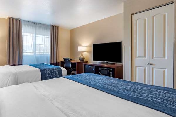  - Comfort Inn & Suites Ukiah