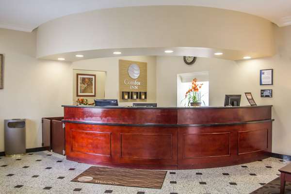  - Comfort Inn Hawthorne