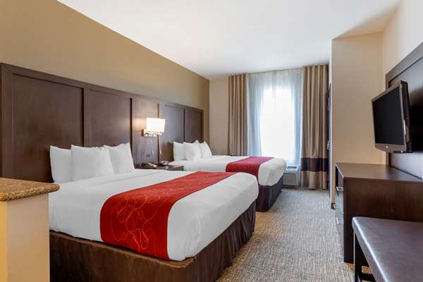 Suite - Comfort Suites Airport Ontario