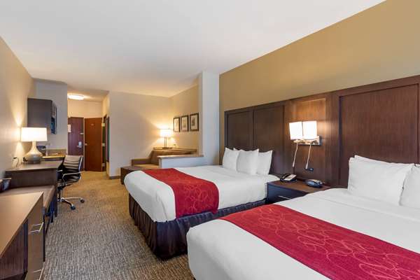 Suite - Comfort Suites Airport Ontario