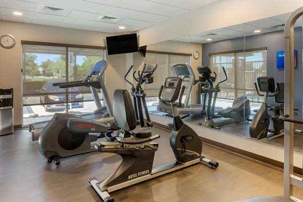 Fitness/ Exercise Room - Comfort Suites Airport Ontario