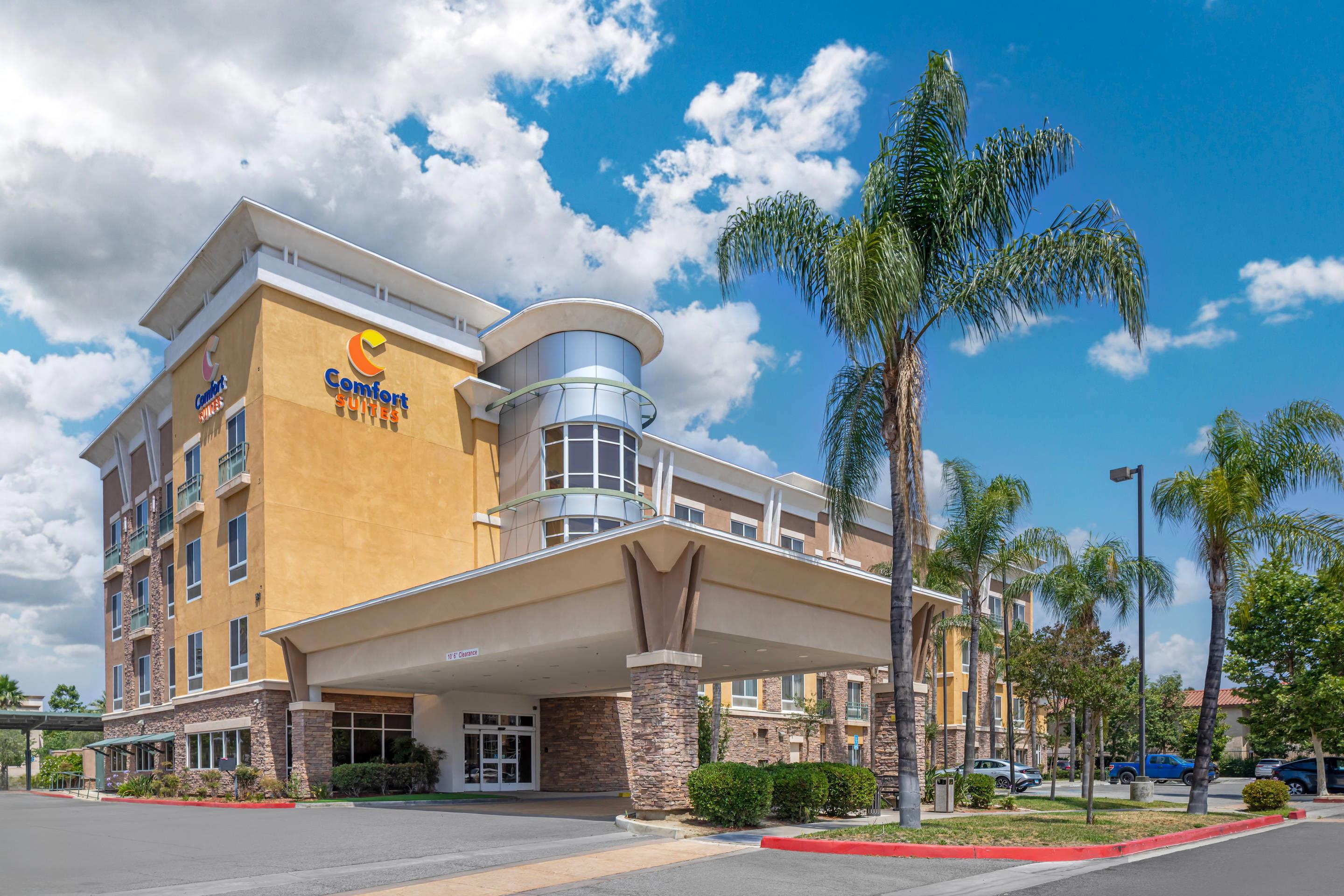 Hotel exterior | Comfort Suites Ontario Airport Convention Center