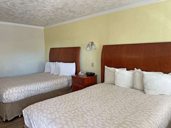  - Baechtel Creek Inn & Spa Willits