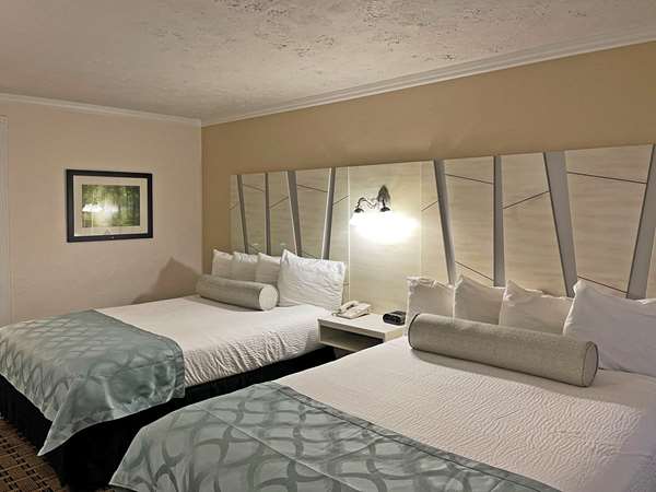  - Baechtel Creek Inn & Spa Willits