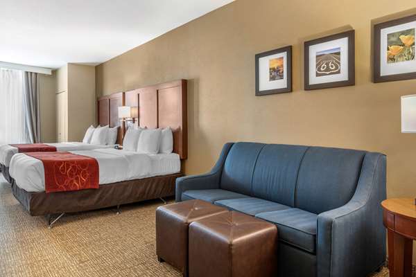 Suite - Comfort Suites Barstow - I-15, Exit 178