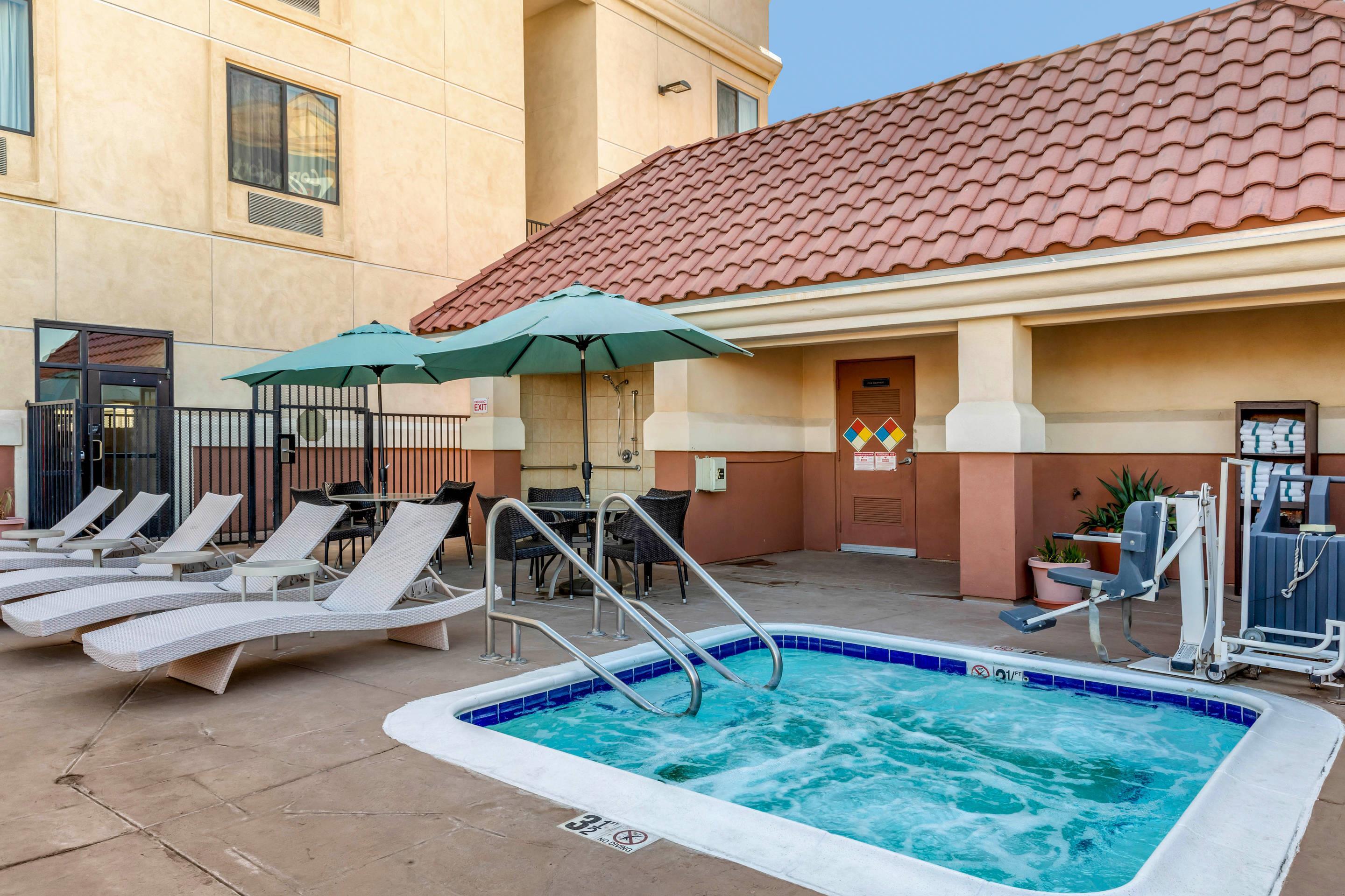 Relax in the hot tub | Comfort Suites Barstow near I-15