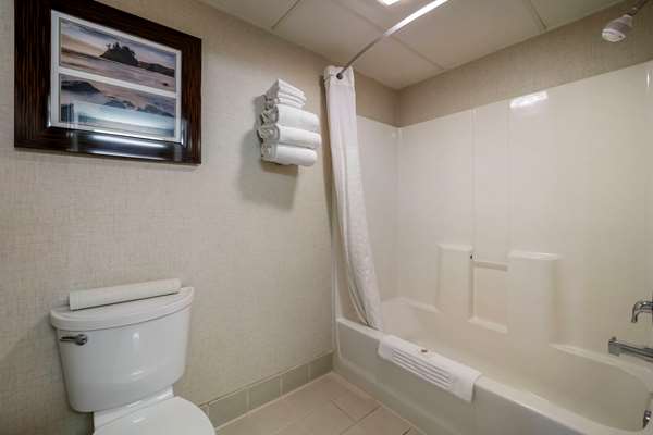  - Comfort Inn Eureka