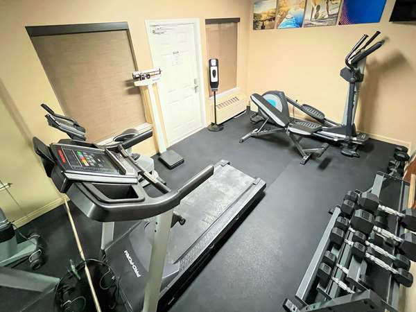 Fitness/ Exercise Room - Comfort Inn Sequoia National Park Three Rivers