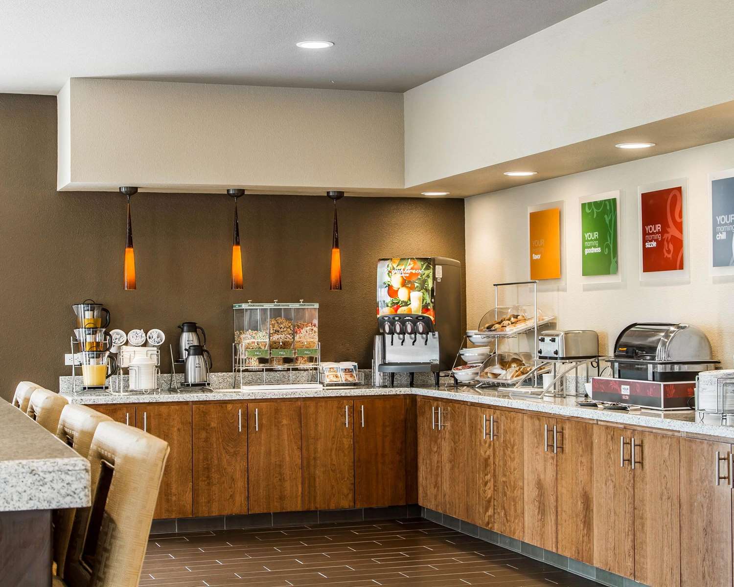 Comfort Suites Woodland - Sacramento Airport — photo 3