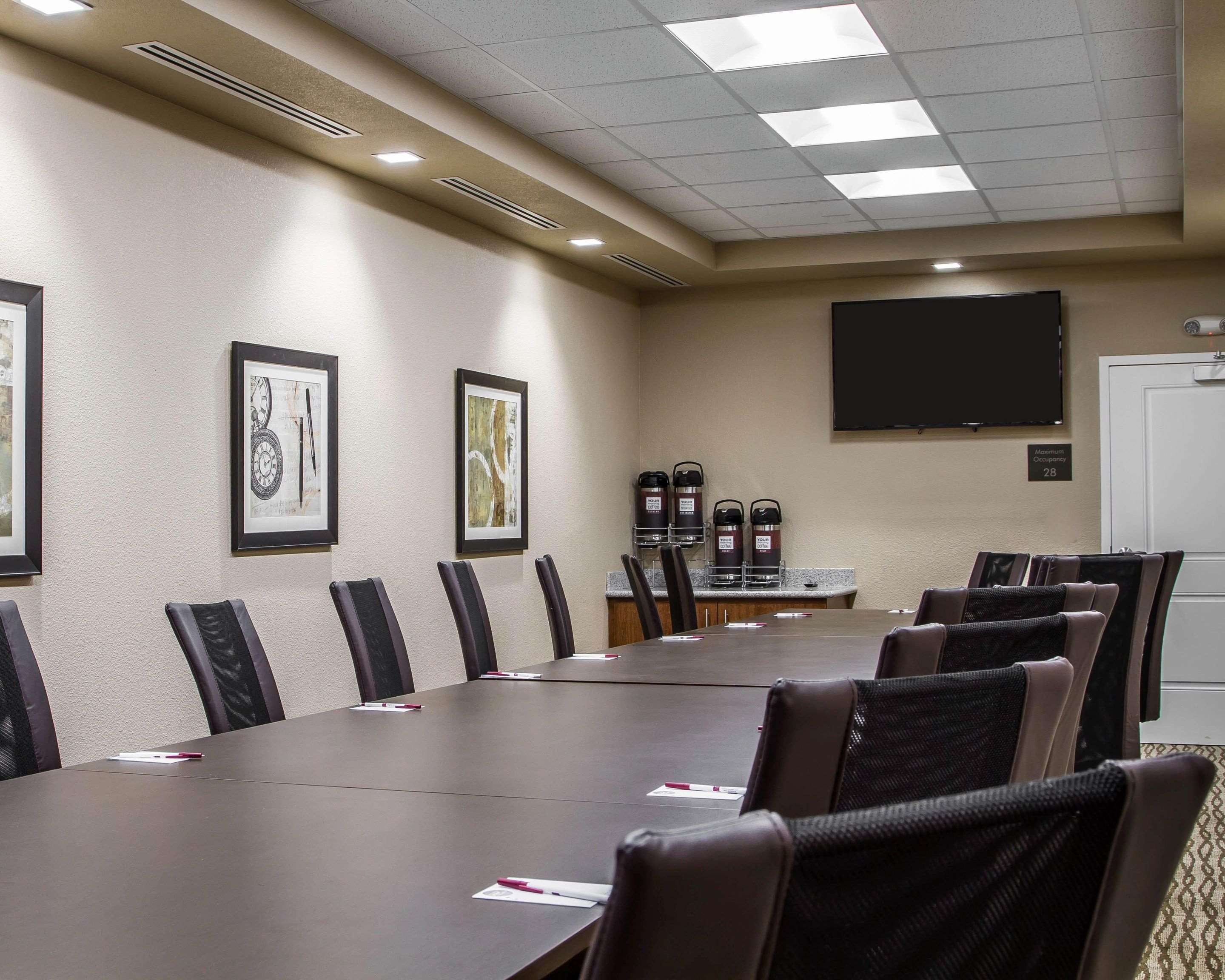 Meeting room | Comfort Suites Woodland - Sacramento Airport