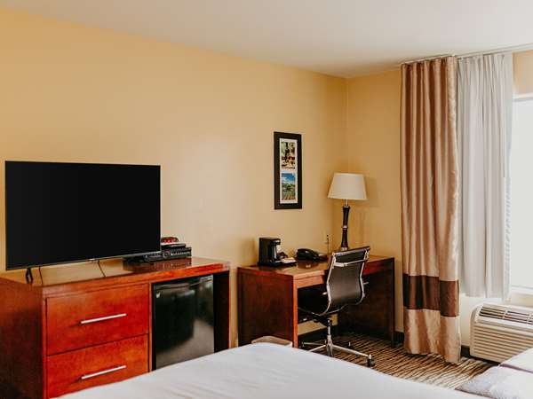  - Comfort Inn Pomona