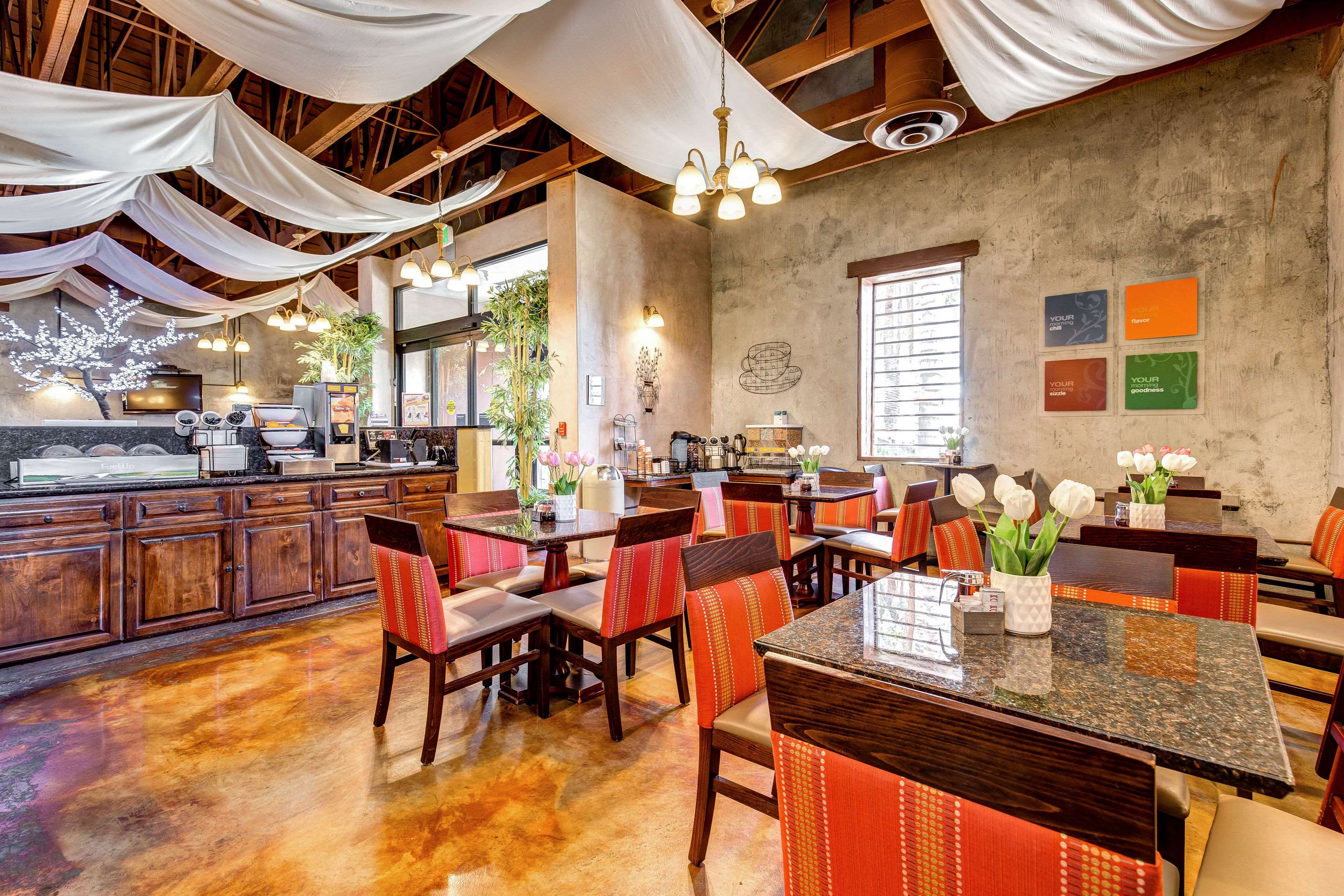 Breakfast area