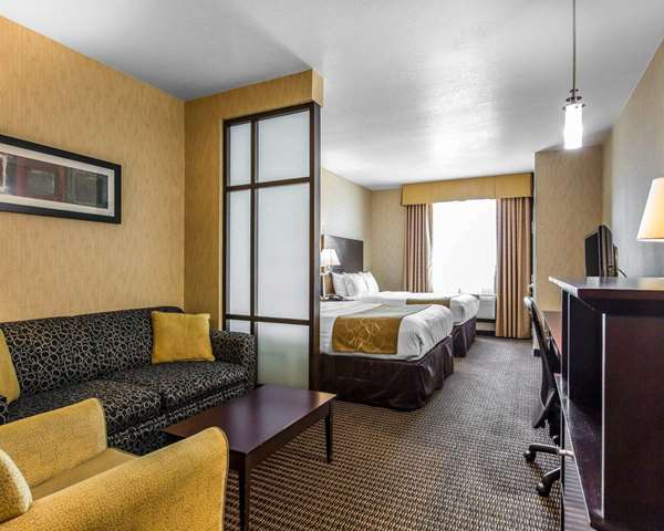 Suite - Comfort Suites La Puente
