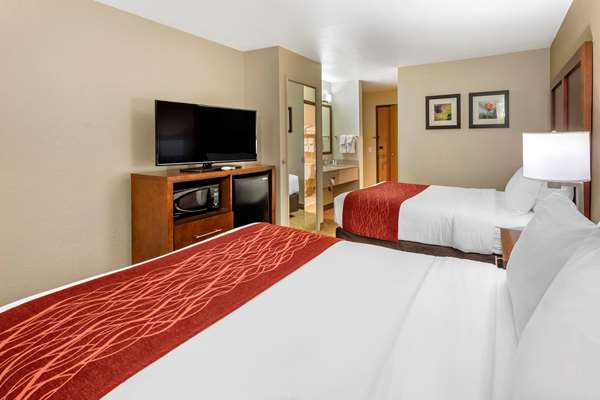  - Comfort Inn Fontana - I-15, Exit 113