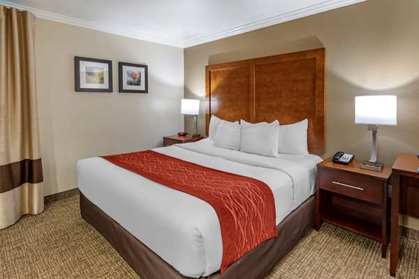 Suite - Comfort Inn Fontana - I-15, Exit 113