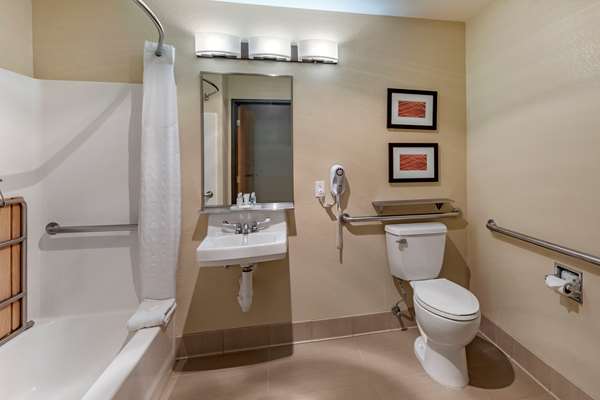 Suite - Comfort Inn Fontana - I-15, Exit 113
