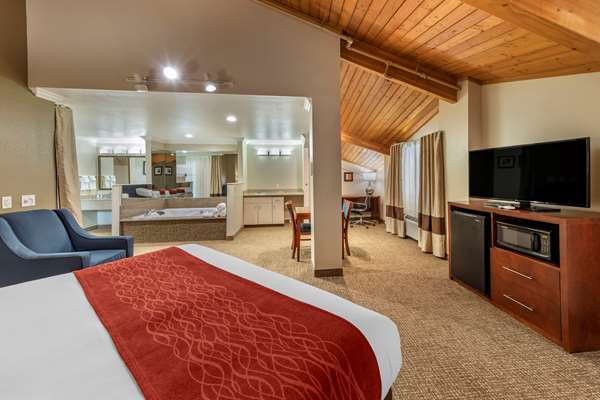 Suite - Comfort Inn Fontana - I-15, Exit 113