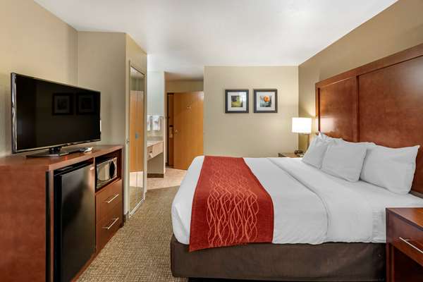  - Comfort Inn Fontana - I-15, Exit 113