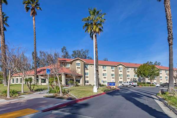 Exterior view - Comfort Inn Fontana - I-15, Exit 113