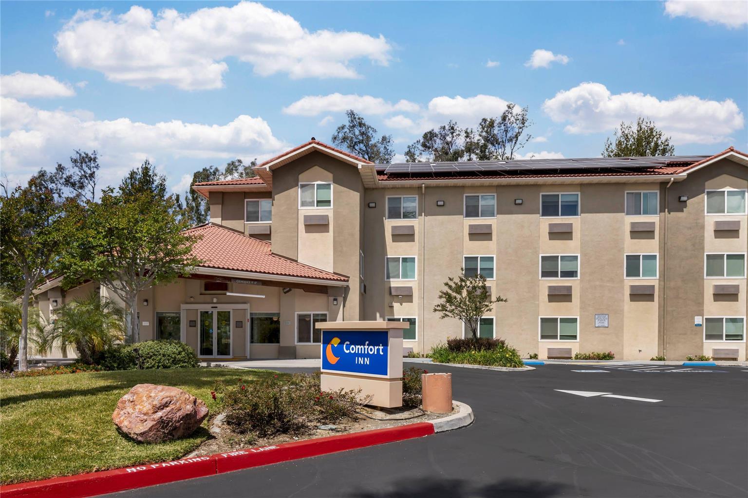 Comfort Inn Fontana