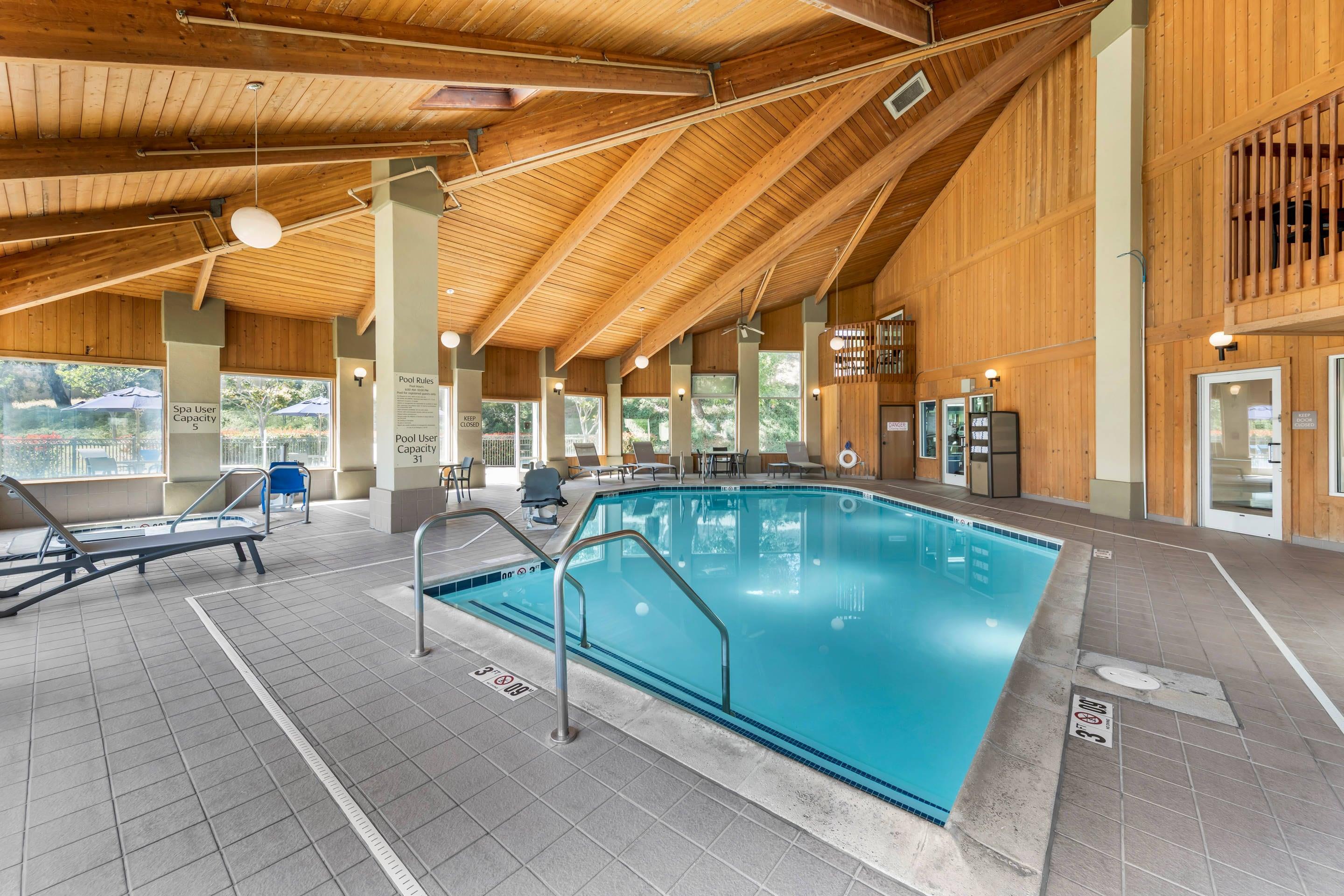 Indoor pool | Comfort Inn Fontana