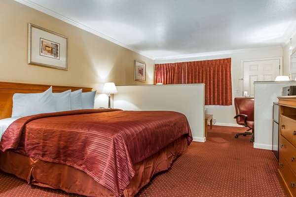 Suite - Quality Inn & Suites Gilroy