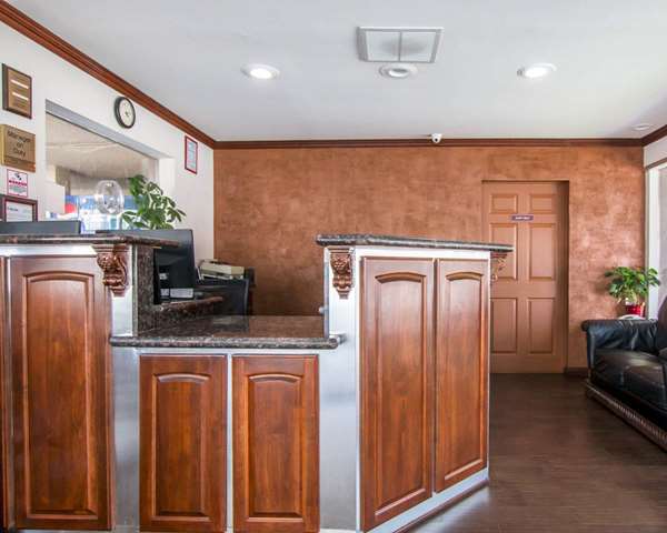 Exterior view - Rodeway Inn Convention Center Los Angeles