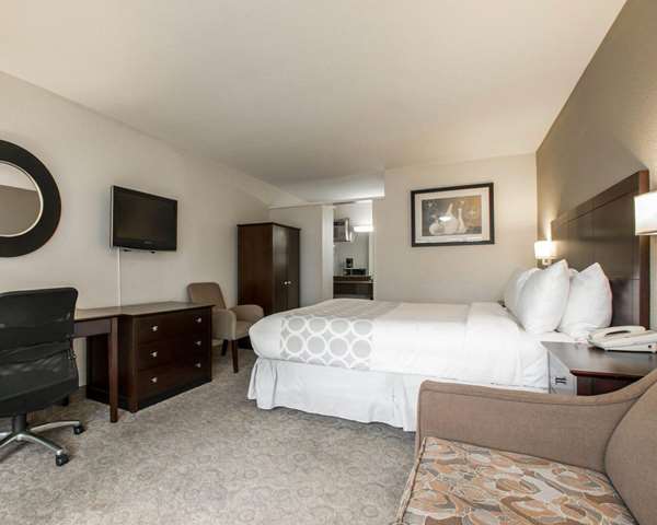  - Rodeway Inn Convention Center Los Angeles