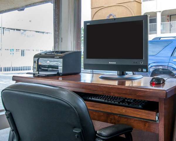 Conference Area - Rodeway Inn Convention Center Los Angeles