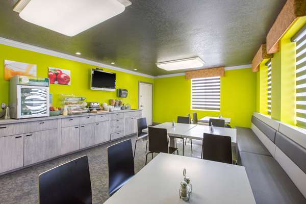 Amenities - Quality Inn Hollywood