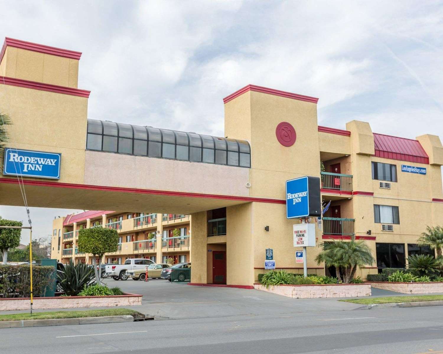 Rodeway Inn Gardena, CA See Discounts