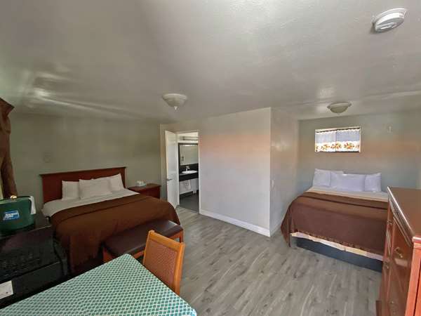  - Rodeway Inn Ventura