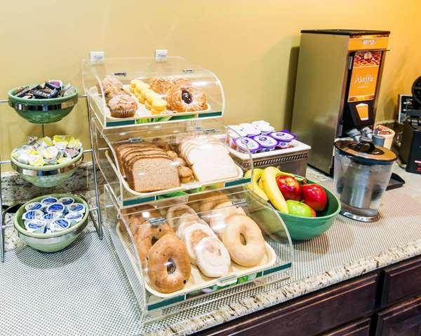 Amenities - Quality Inn Chico