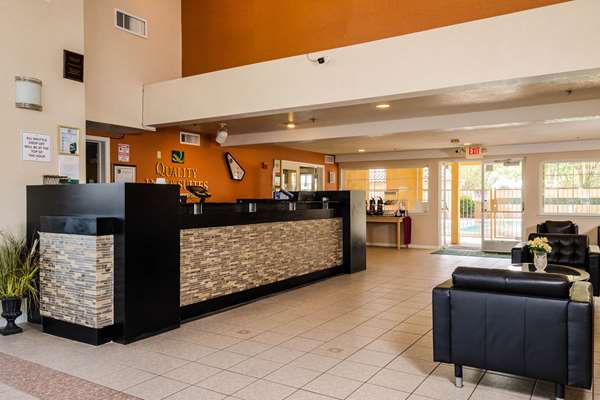  - Quality Inn & Suites Lathrop - I-5, Exit 462