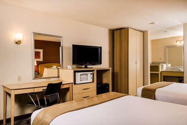  - Quality Inn & Suites Lathrop - I-5, Exit 462