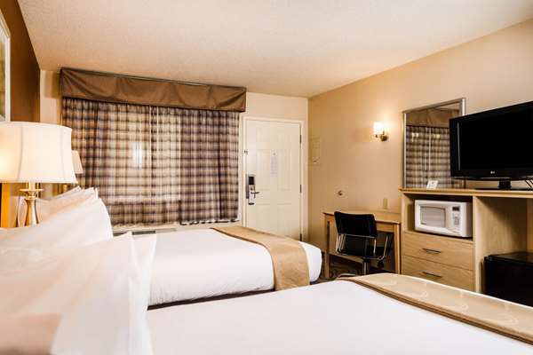  - Quality Inn & Suites Lathrop - I-5, Exit 462
