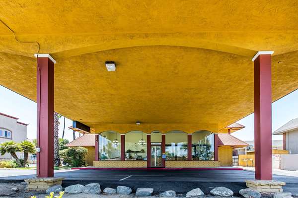 Exterior view - Rodeway Inn & Suites Canyon Lake